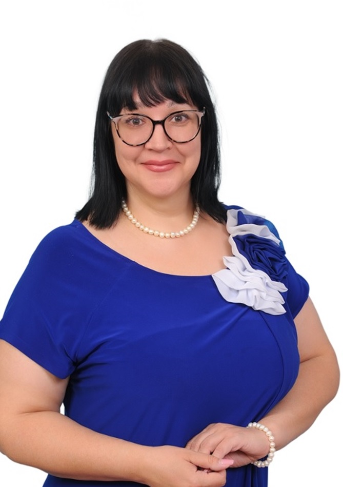 Храмцова Лариса Ивановна.